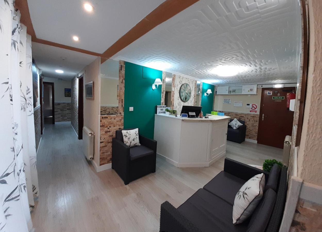 Hostal Verdemar Gijon Bagian luar foto