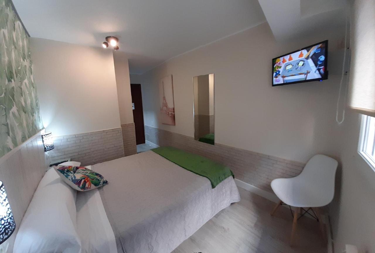 Hostal Verdemar Gijon Bagian luar foto