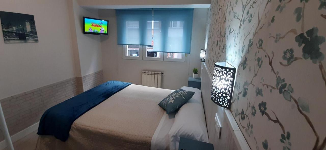 Hostal Verdemar Gijon Bagian luar foto