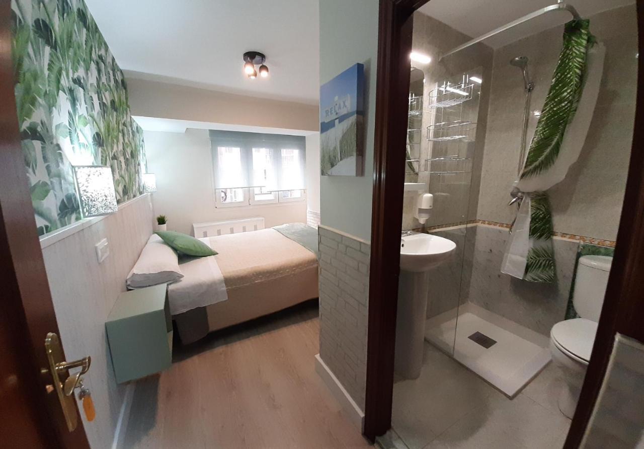 Hostal Verdemar Gijon Bagian luar foto