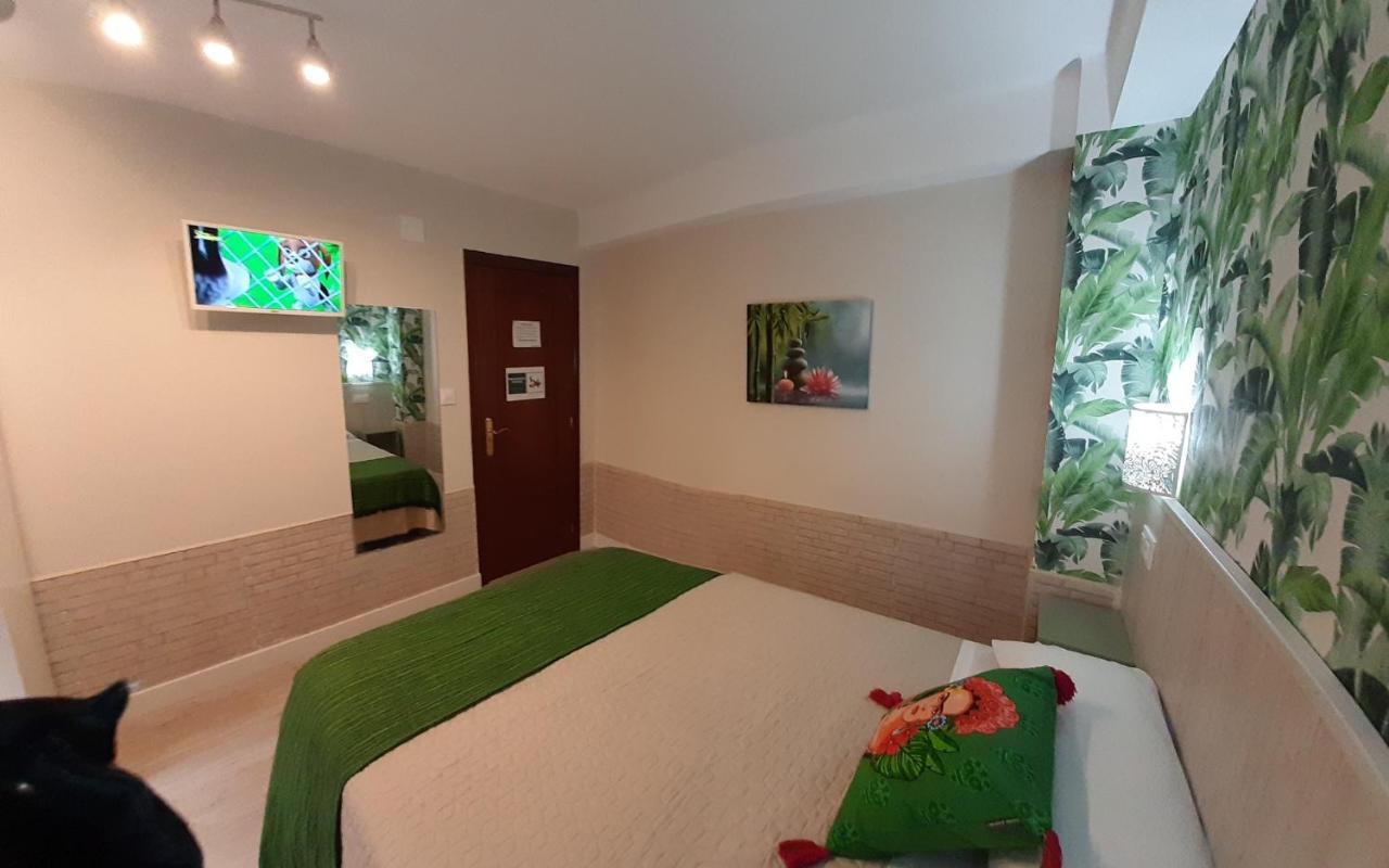 Hostal Verdemar Gijon Bagian luar foto