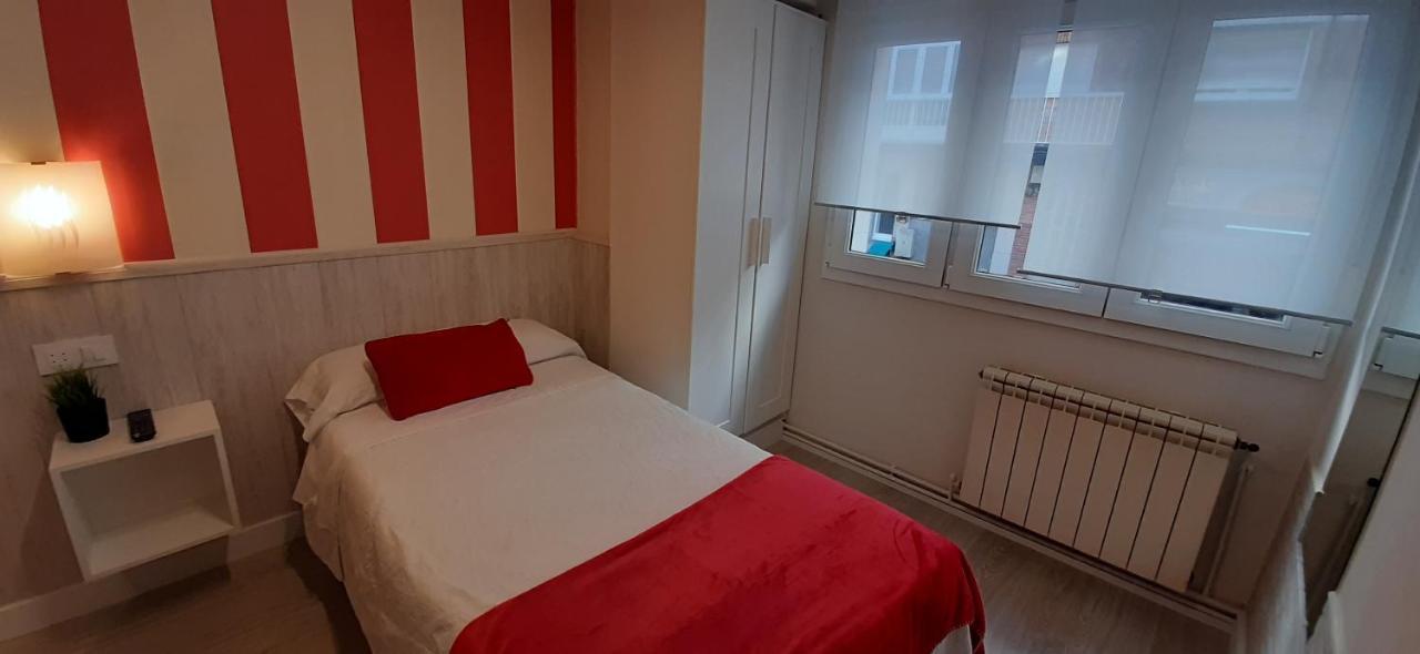 Hostal Verdemar Gijon Bagian luar foto
