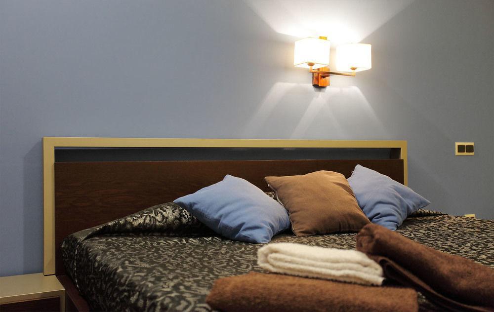 Hostal Verdemar Gijon Bagian luar foto